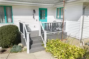 1325 Braceville Robinson Rd, Worthington, OH 44470 - Photo 7