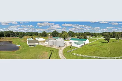 1325 Braceville Robinson Road, Worthington, OH 44470 - Photo 3