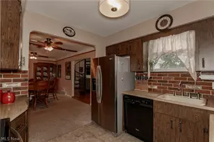 28618 Gilchrist Dr, Willowick, OH 44095 - Photo 25
