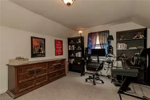28618 Gilchrist Dr, Willowick, OH 44095 - Photo 31