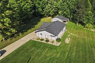 2351 Heston Dr, Lake Milton, OH 44429 - Photo 45