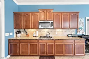 11050 Westwood Blvd, Columbia Station, OH 44028 - Photo 15