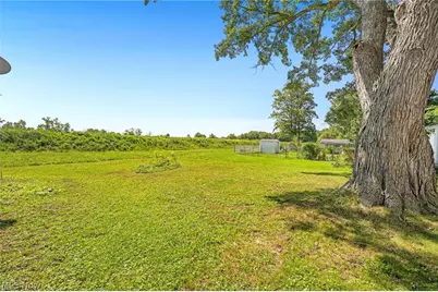 34297 W Point Drive, North Ridgeville, OH 44039 - Photo 27