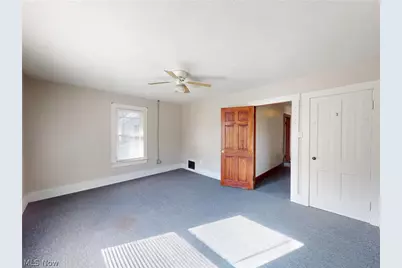476 Rentschler Street, Akron, OH 44304 - Photo 17
