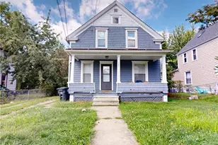 504 Sumner St, Akron, OH 44304 - Photo 1