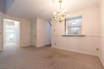 1534 Southpointe Circle NE, Canton, OH 44714 - Photo 9