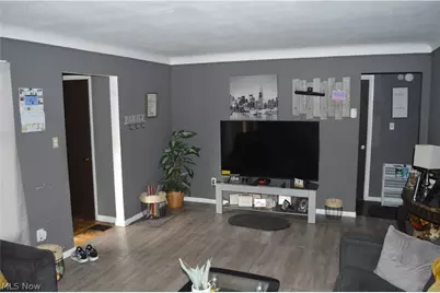 18206 Kares Avenue, Loveland, OH 44122 - Photo 3