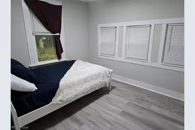 1069 Ghent Road, Akron, OH 44333 - Photo 17