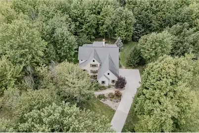 7734 Bainbridge Road, Chagrin Falls, OH 44023 - Photo 3