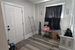 385 Campbell St, Akron, OH 44307 - Photo 25