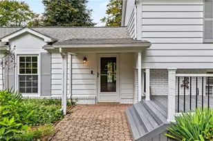 18050 Elliott Dr, Chagrin Falls, OH 44023 - Photo 3