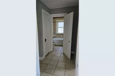 10017 Sandusky Avenue, Loveland, OH 44105 - Photo 11