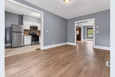 7507 Lawnview Avenue, Loveland, OH 44103 - Photo 7