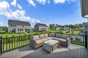 36564 Appian Wy, North Ridgeville, OH 44039 - Photo 5
