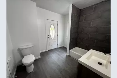 10409 Yale Avenue, Loveland, OH 44108 - Photo 11