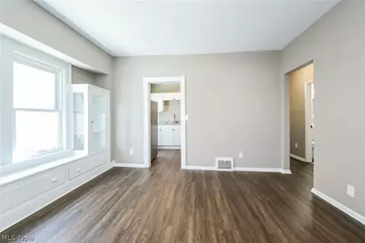 13519 Merl Avenue, Oakwood, OH 44107 - Photo 7