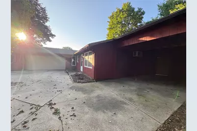 9708 Kennett Square NE, Bolivar, OH 44612 - Photo 5