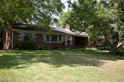 106 S Beverly Avenue, Youngstown, OH 44515 - Photo 1