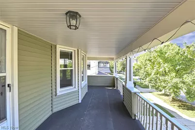 1221 Brockley Avenue, Oakwood, OH 44107 - Photo 7