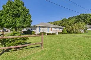925 Belrock Ave, Belpre, OH 45714 - Photo 5