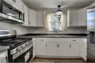 1200 Linwood Avenue SW, Canton, OH 44710 - Photo 5