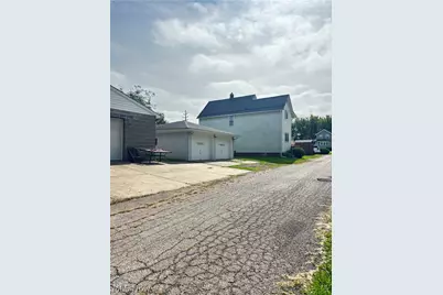 1725 Harbor Avenue, Ashtabula, OH 44004 - Photo 5