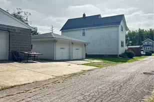 1725 Harbor Ave, Ashtabula, OH 44004 - Photo 5