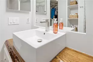 16575 Wren Rd, Chagrin Falls, OH 44023 - Photo 17
