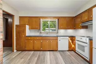 331 Mark Dr, Tallmadge, OH 44278 - Photo 19