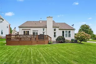 9803 Burton Dr, Twinsburg, OH 44087 - Photo 45