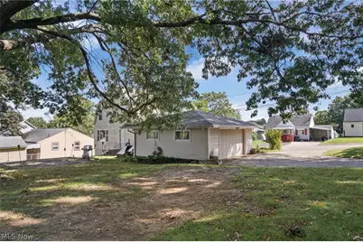 3735 Harrison Avenue NW, Canton, OH 44709 - Photo 7