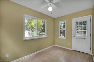 17429 Scottsdale Blvd, Huber Heights, OH 44120 - Photo 15