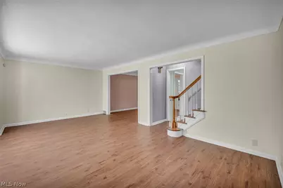 17429 Scottsdale Boulevard, Huber Heights, OH 44120 - Photo 11