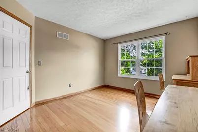 2573 Stonecreek Drive, Akron, OH 44320 - Photo 25