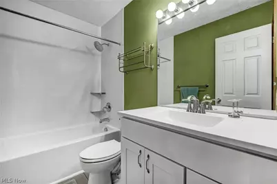 2573 Stonecreek Drive, Akron, OH 44320 - Photo 27