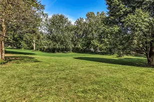 2573 Stonecreek Dr, Akron, OH 44320 - Photo 7