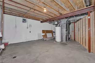 2573 Stonecreek Dr, Akron, OH 44320 - Photo 35
