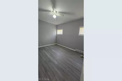 810 E 157th Street, Loveland, OH 44110 - Photo 33