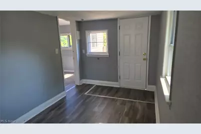 810 E 157th Street, Loveland, OH 44110 - Photo 11