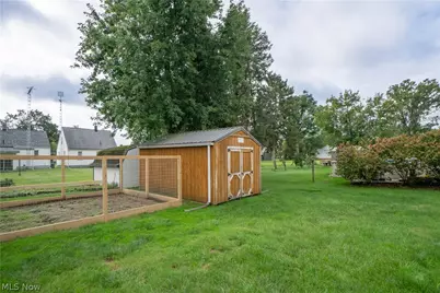 132 32nd Street SE, Canton, OH 44707 - Photo 35
