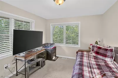 1393 Slate Court, Cleveland Heights, OH 44118 - Photo 29