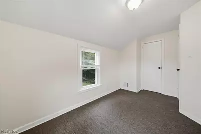 1137 Smithfarm Avenue, Akron, OH 44305 - Photo 23