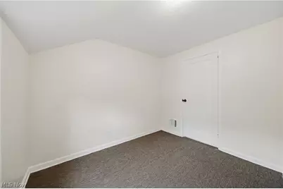 1137 Smithfarm Avenue, Akron, OH 44305 - Photo 25