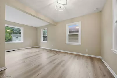 1137 Smithfarm Avenue, Akron, OH 44305 - Photo 11