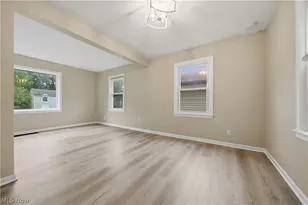 1137 Smithfarm Ave, Akron, OH 44305 - Photo 11