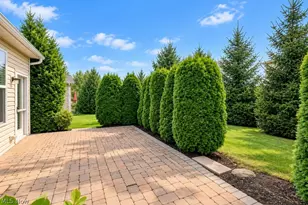 7967 Dovegate Dr, Mentor, OH 44060 - Photo 43