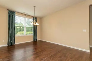 7967 Dovegate Dr, Mentor, OH 44060 - Photo 9