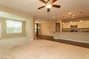 7967 Dovegate Dr, Mentor, OH 44060 - Photo 11