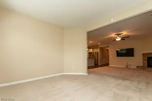 7967 Dovegate Dr, Mentor, OH 44060 - Photo 17