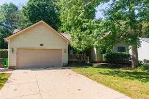 4606 Country Ln, Wooster, OH 44691 - Photo 1